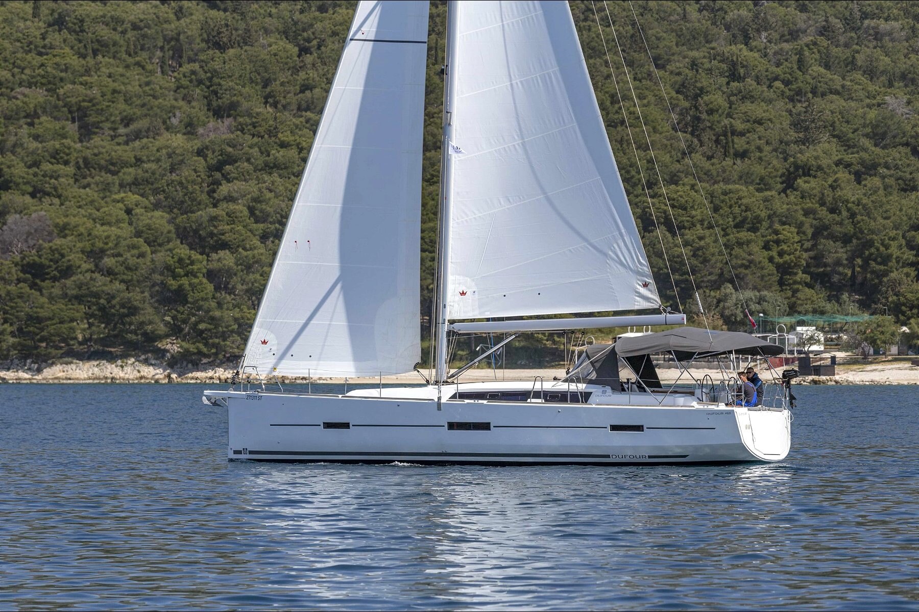 Sailboat Dufour 460 - Charter Split